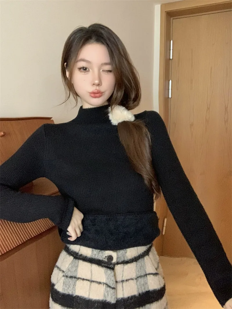 Fleece and thickened semi-turtleneck knitwear sweater