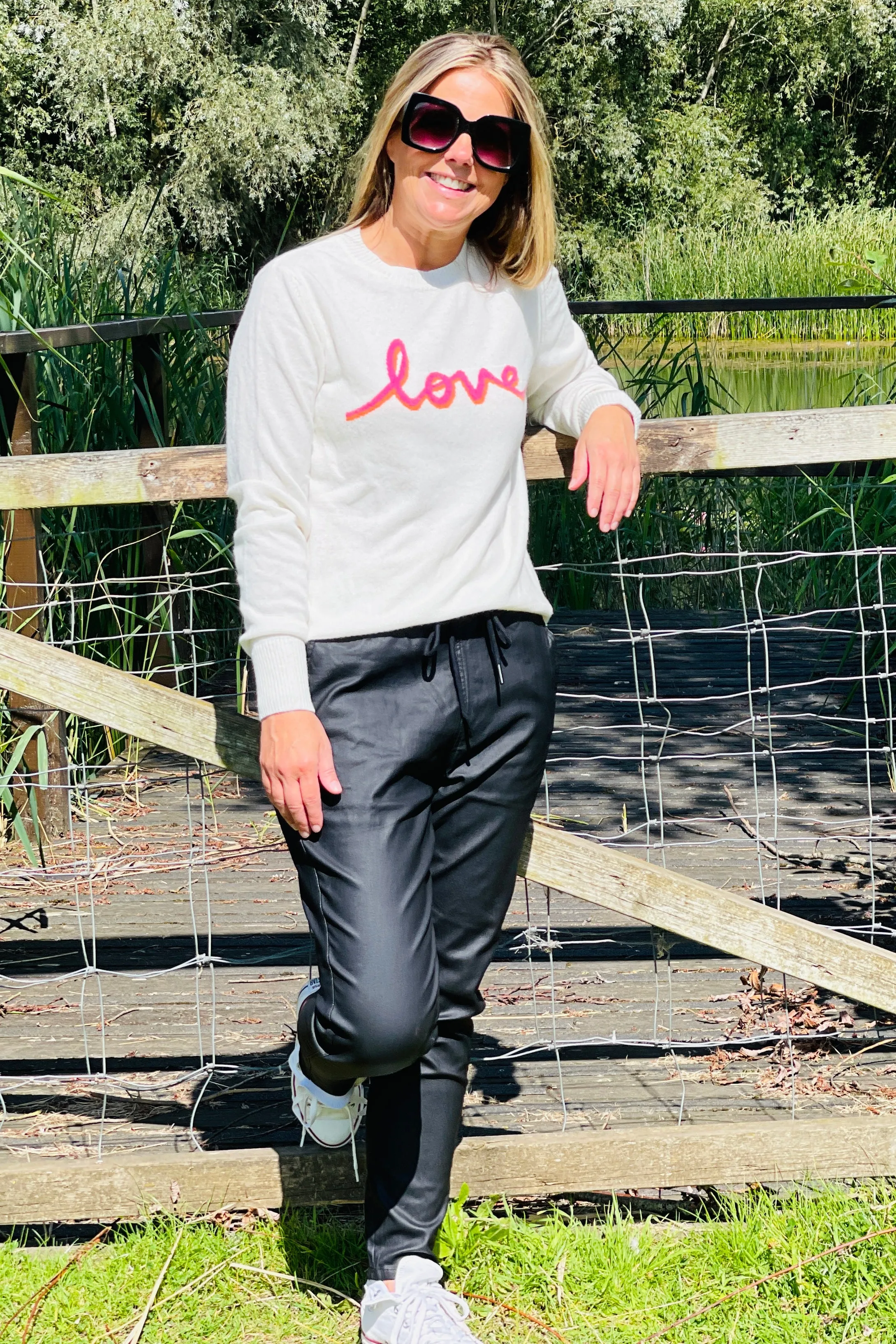 Love Cashmere Blend Jumper | Cream x Pink