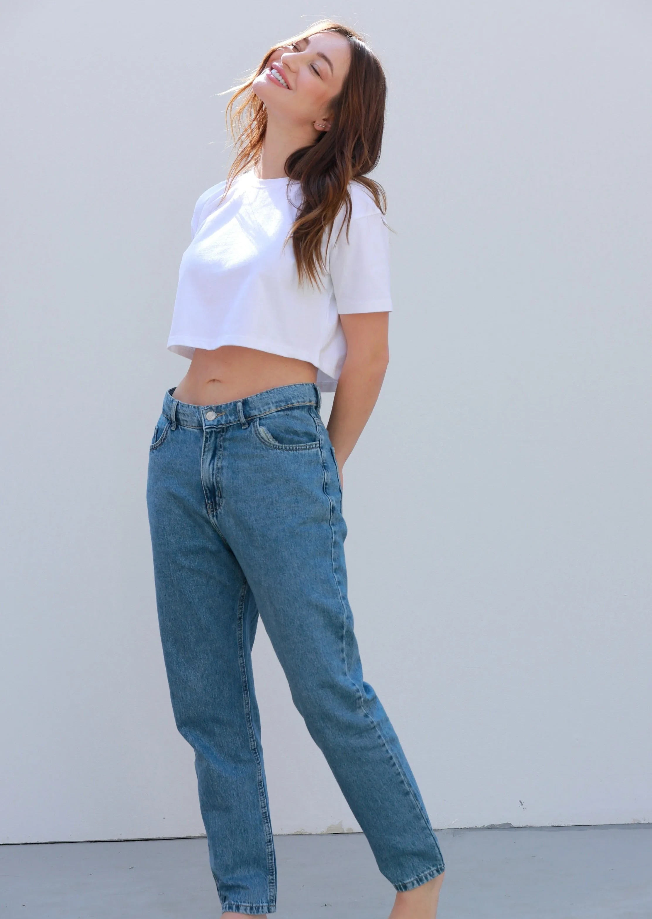 MOM JEANS