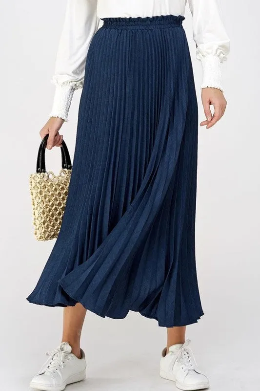 Nora Pleated Skirt in Navy