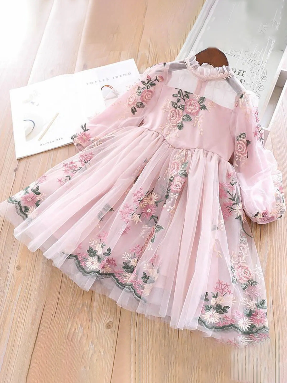 Spring Flower Embroidered Lace Dress