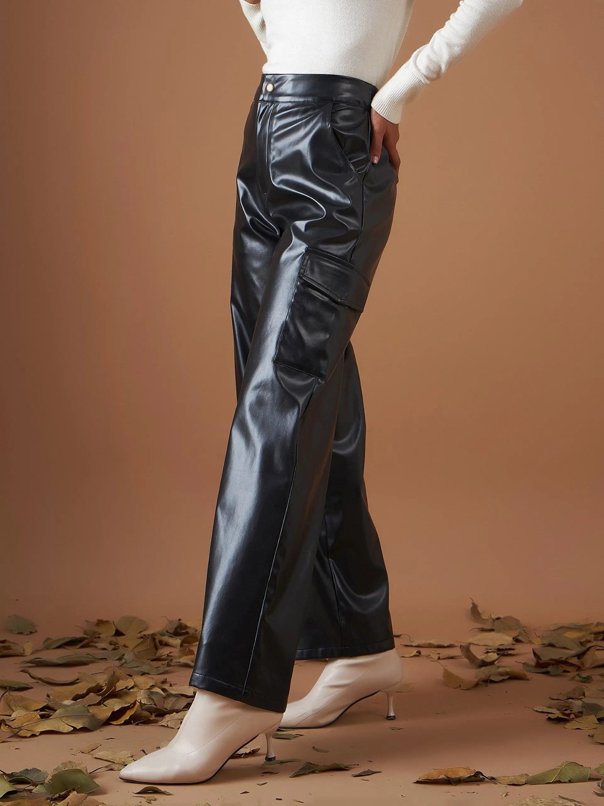 Women Black PU Flap Pocket Straight Pants